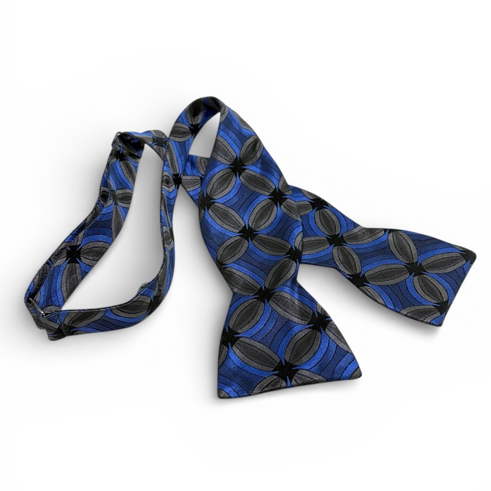 Beau Ties Ltd Blue and Black Silk Geometric Patterned Men's Bow Tie Prom Formal